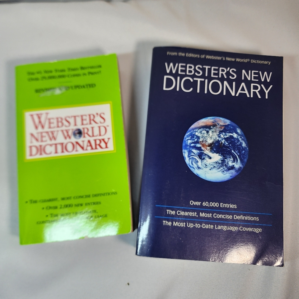 Book Bundle: Webster's Dictionary set of 2 Books